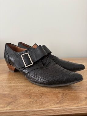 Unisex Fleuvog Black Textured Pointed Loafers with Buckle